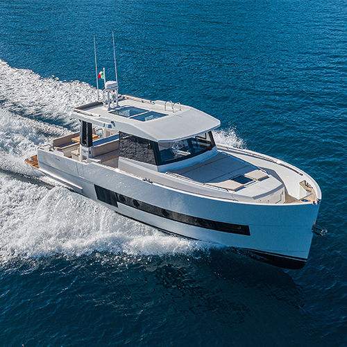 舷内快艇 - 430  - Sundeck Yachts AG - 柴油 / 双引擎 / 开放式