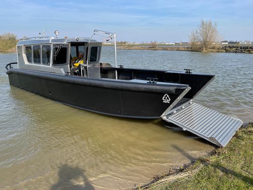 登陆艇专业船 - LCC 1000 - Tideman Boats BV - 舷外 / PEHD / 牵引式