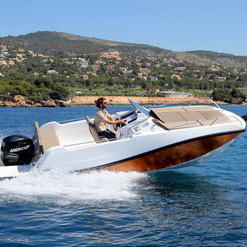 舷外敞开艇 - 7.0 - V2 Boats - 滑水 / 运动 / 潜水