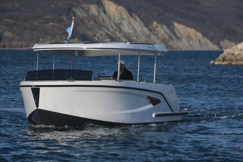 舷内日间小游艇 - 21  - ALFASTREET YACHTS - 电动 / 开放式 / 硬顶