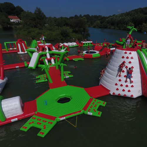 床垫水上玩具 - Octogone  - AQUAZONE parc aquatique - 平台 / 岛式 / 跑道