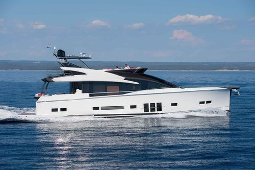 巡游机动游艇 - 76 - ADLER YACHTS - 飞桥 / 混合动力 / 4舱