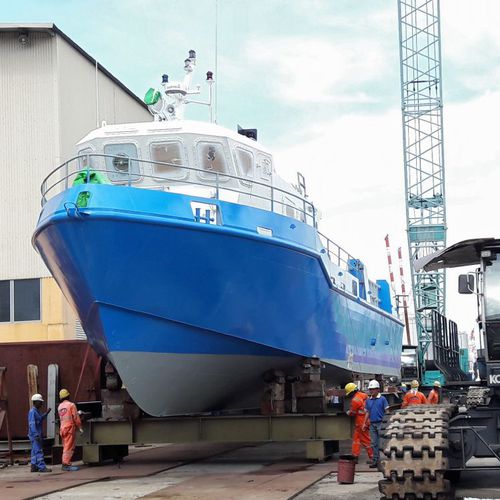 船员转运近海服务船 24M Dundee Marine & Industrial Services Pte Ltd 补给