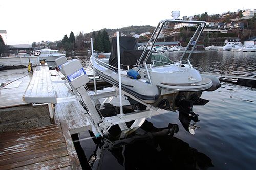 船用升降机 - Platinum - IMM Quality Boat Lifts, Inc. - 漂浮式 / 液压 / 铝制