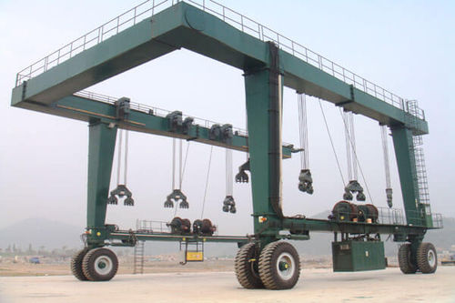 全轮转向船艇搬运机 - Henan Weihua Heavy Machinery Co., LTD - 遥控 / 重载