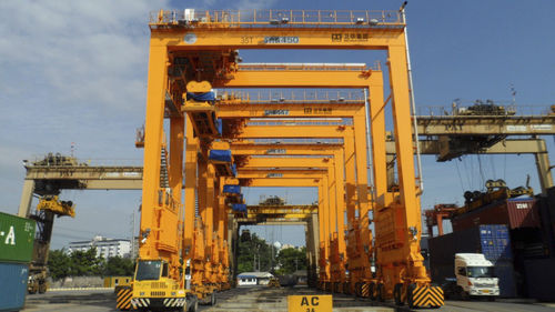 集装箱门式起重机 - rubber tyre - Henan Weihua Heavy Machinery Co., LTD
