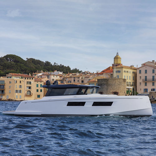 巡游机动游艇 - Pardo GT65 - Pardo Yachts - 硬顶 / 3舱 / 6铺位